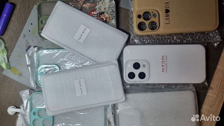 Чехлы iPhone 16 pro