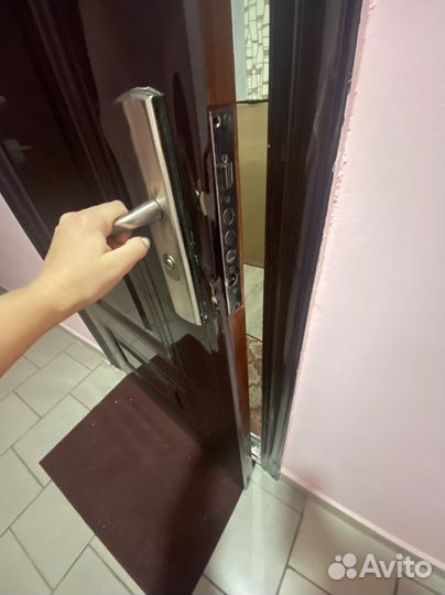 Дверь входная металлическая