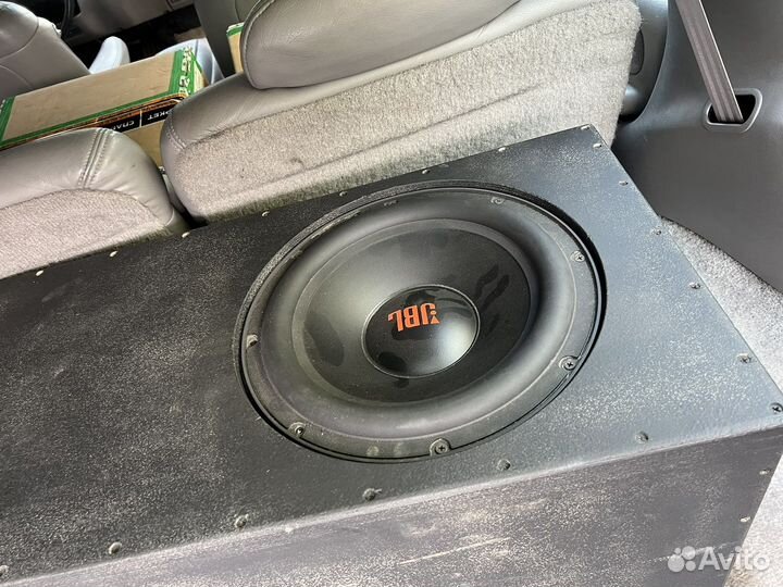12 сабвуфер в коробе