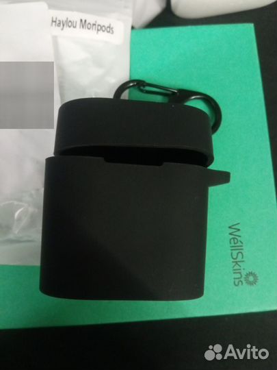 Чехол Haylou MoriPods с карабином черный зелёный