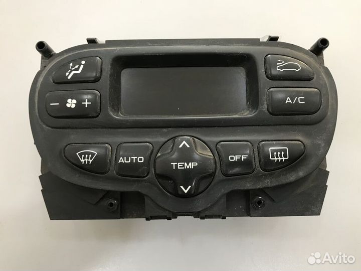 Блок упр. печкой на Peugeot 307