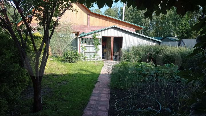 Дом 110,2 м² на участке 8,6 сот.