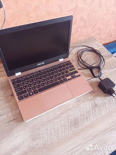 Ноутбук Asus