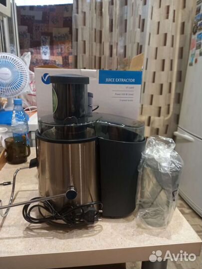 Соковыжималка vitek