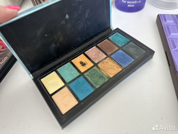 Тени revolution и nyx