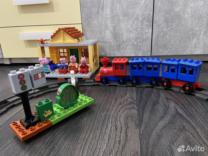 Поезд констркутор peppa playbig
