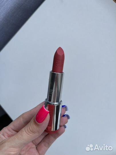 Givenchy помада