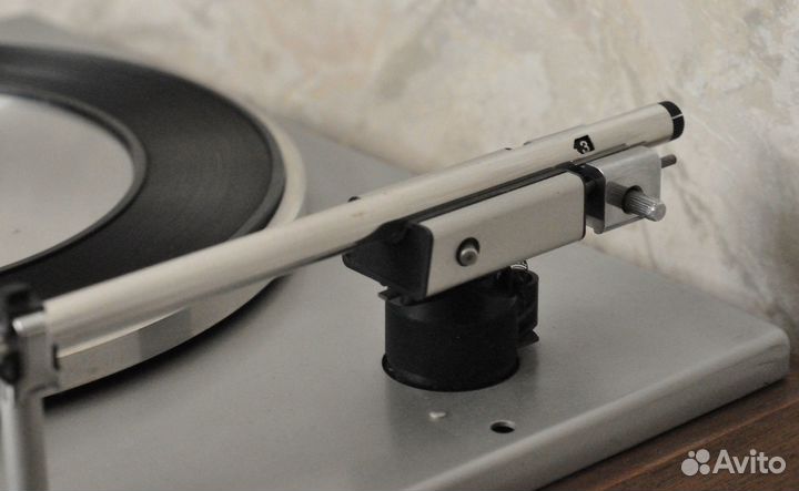 Проигрыватель винила philips