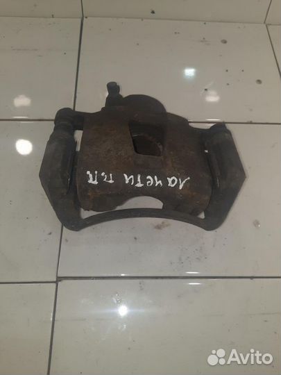 Суппорт передний правый Chevrolet Lacetti (J200) 2