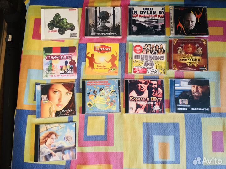 Музыка Коллекция CD и MP3