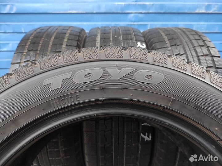 Toyo Winter Tranpath MK4a 225/55 R17 97Q