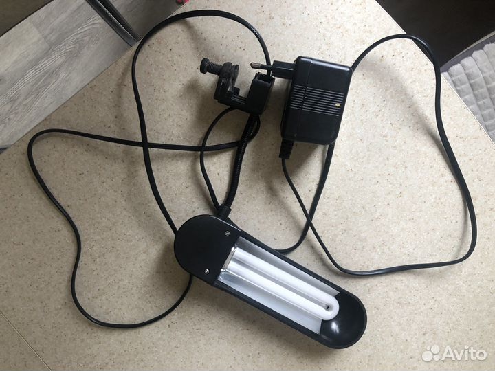 Лампа настольная