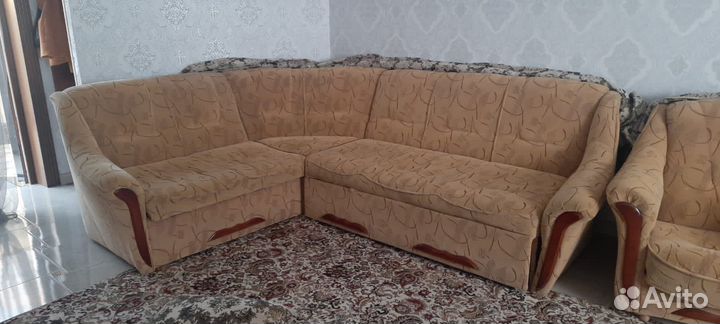 Диван и кресла