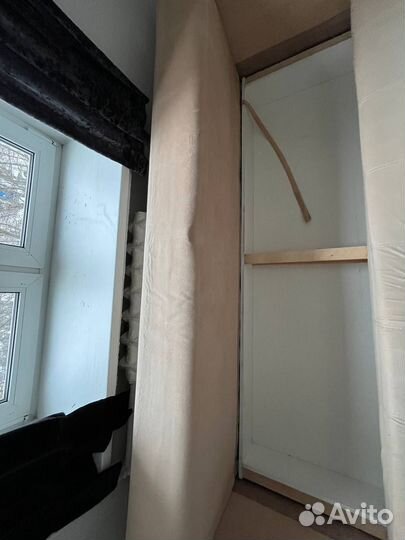 Диван еврокнижка кремовый спальный