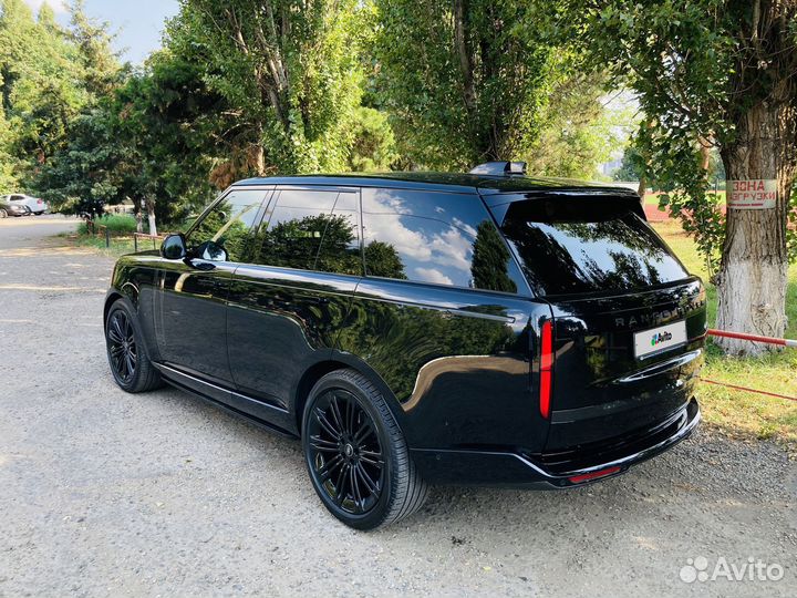 Land Rover Range Rover 4.4 AT, 2022, 13 500 км