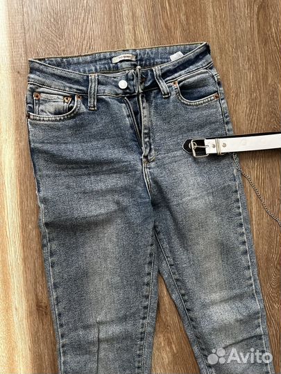 Джинсы levis