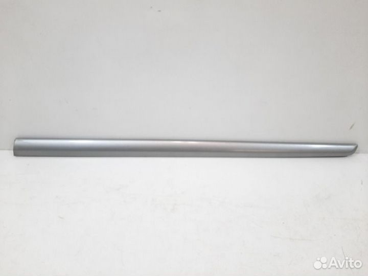 Накладка двери передняя правая Nissan Note E11