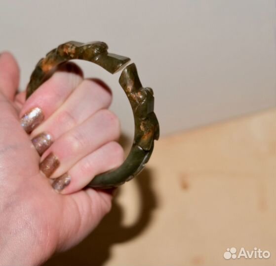 Нефриты резные (редкие/коллекционные)