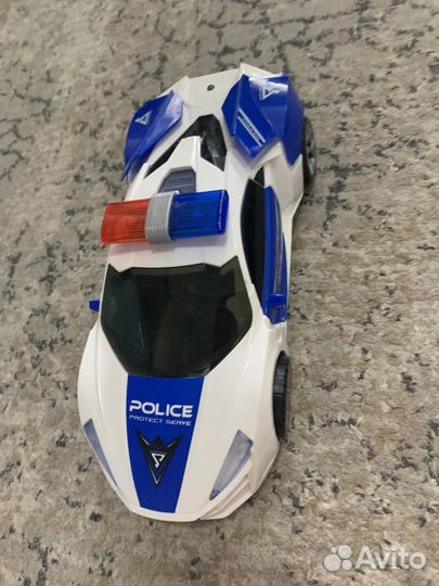 Машина с музыкой