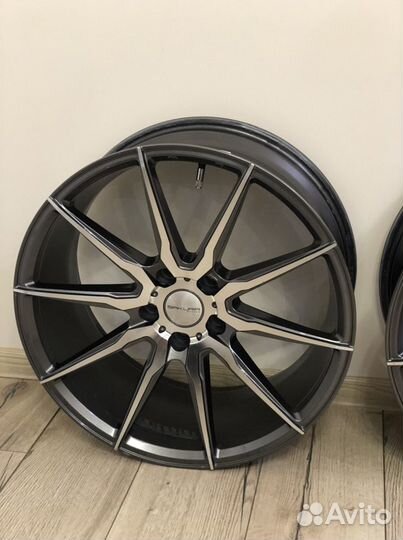 Литые диски R19 Sakura Wheels 3757W