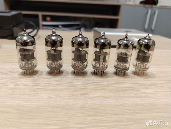 Ламповый усилитель Schiit Vali 2+