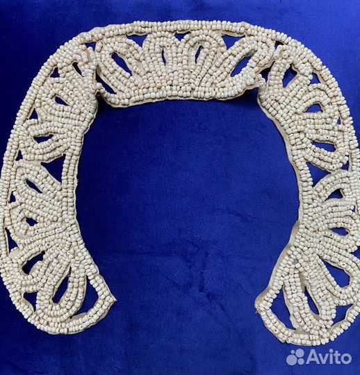 Кружевной воротник расшитый бисером