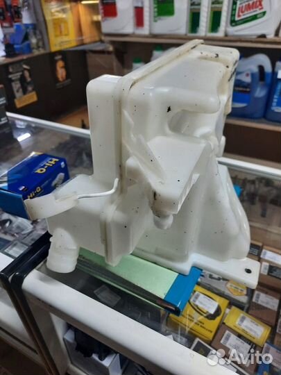 Бак омывателя wv polo