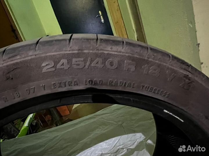 Continental ContiWorldContact 2.25/40 R18 и 2.25/45 R18