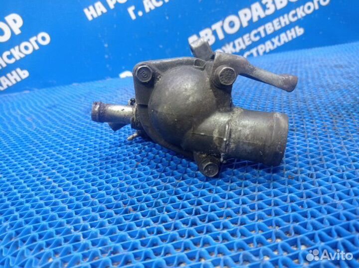 Корпус термостата Honda Vigor седан 1988