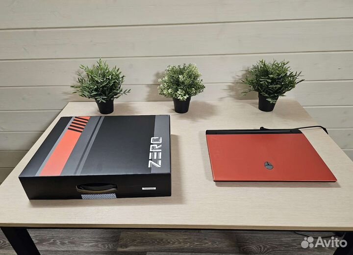 Ноутбук thunderobot