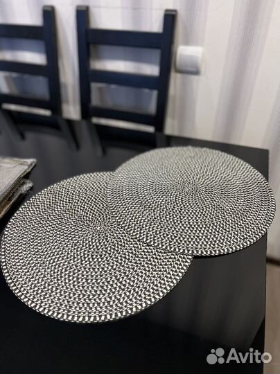 Подложки 2шт новые