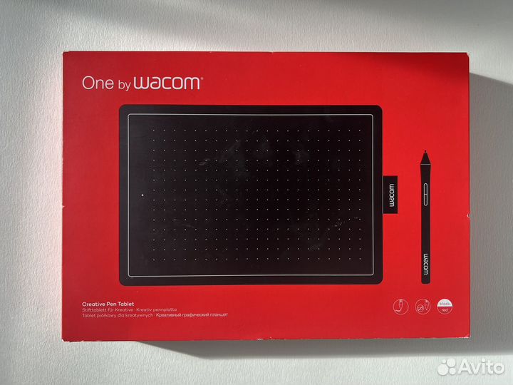 Графический планшет Wacom One by Wacom Medium