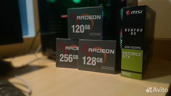 Новые SSD 120gb/128gb/256gb Radeon