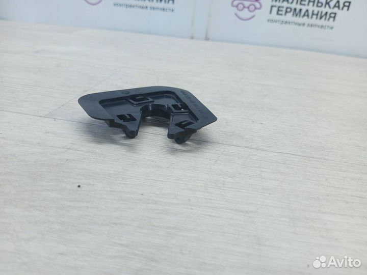 Кронштейн (крепление) BMW 5 F10/F11 2011