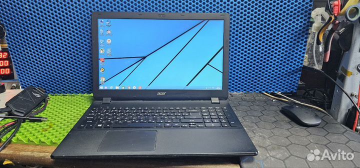 Acer es1 512