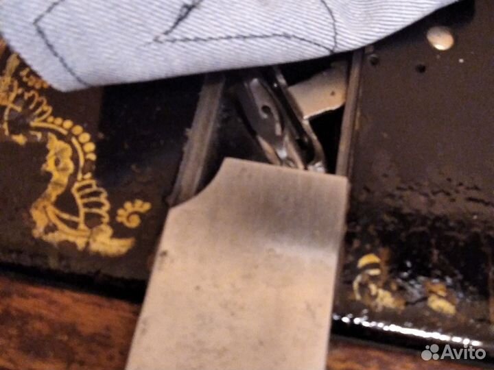 Швейная машина