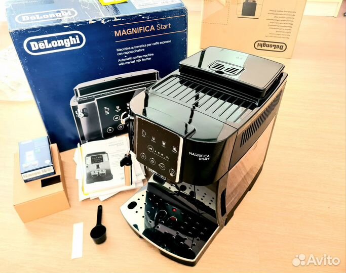 Кофемашина Delonghi ecam 220.21.B автоматическая