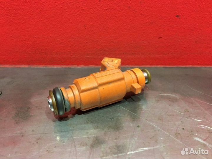 Форсунка Peugeot 307 3C NFU 2005