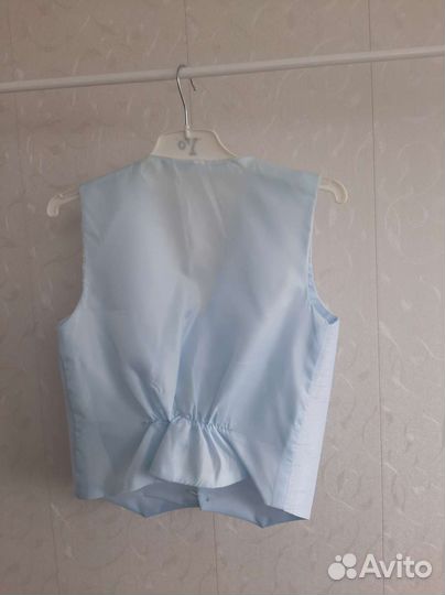 Костюм тройка на мальчика белый 122-128