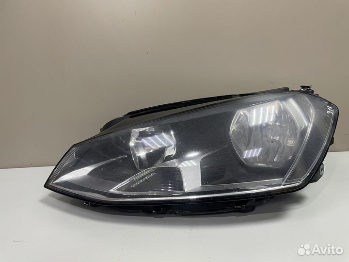 Фара левая Фольксваген Гольф 7