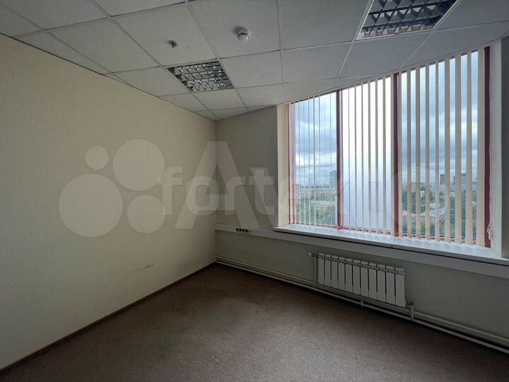 Сдам офисное помещение, 214 м²