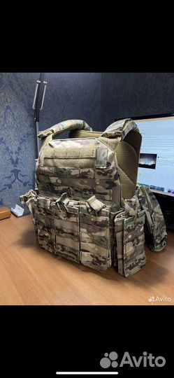 Бронежилет с плитами