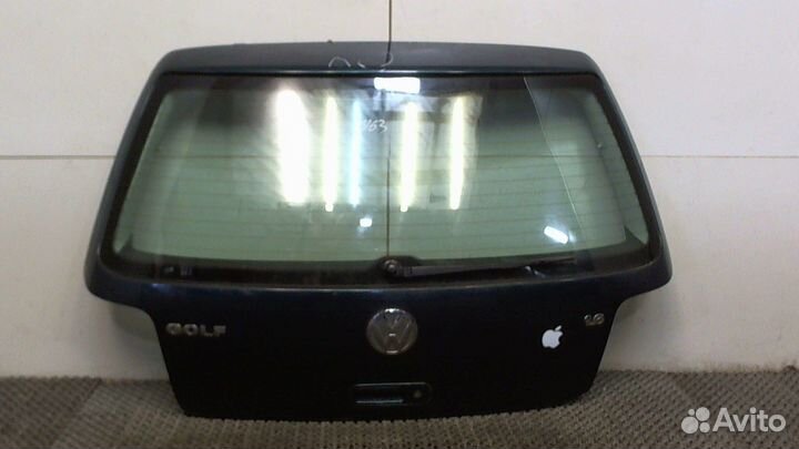 Крышка багажника Volkswagen Golf 4, 2001