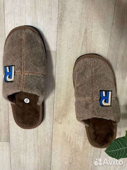 Мужские тапочки