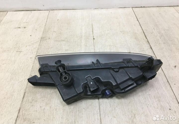 Фара противотуманная левая BMW 5 G30 OEM 514494771