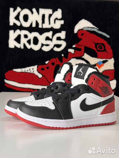 Кроссовки зимние Nike air jordan 1 mid