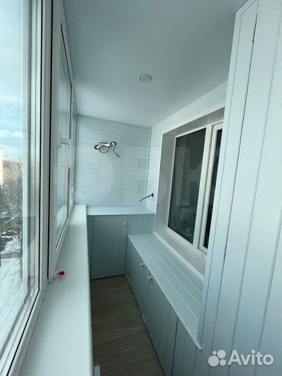 Остекление и обшивка балконов и лоджий