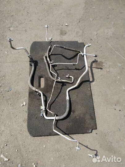 Трубки кондиционера Renault Fluence 2010 года