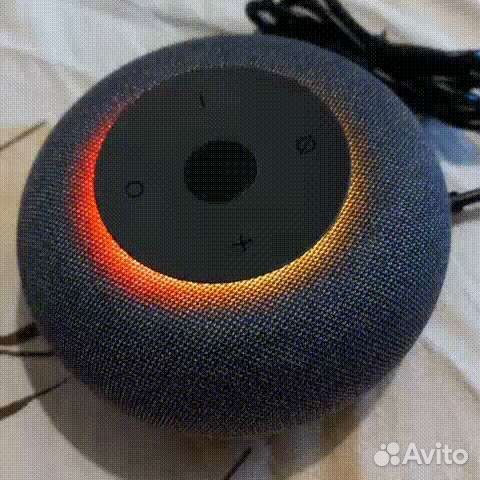 Маруся. Умная колонка VK Капсула Мини