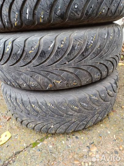 Sava Eskimo Stud 185/65 R15
